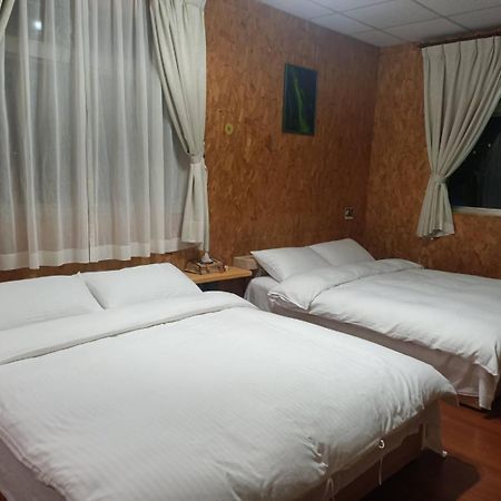 Hotel 十畝田山莊會館 Chishang Zewnętrze zdjęcie